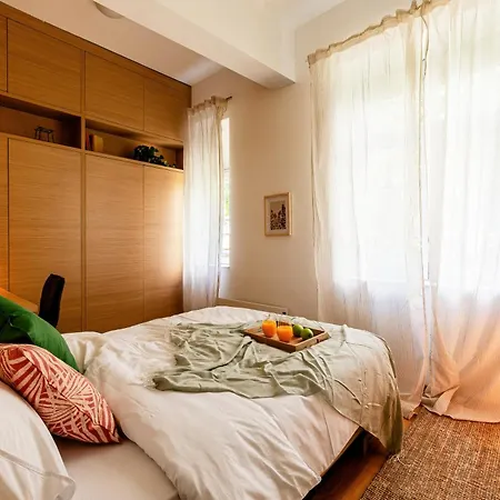 Grand Gallery With Cinema & Balcony Old Town Apartamento *