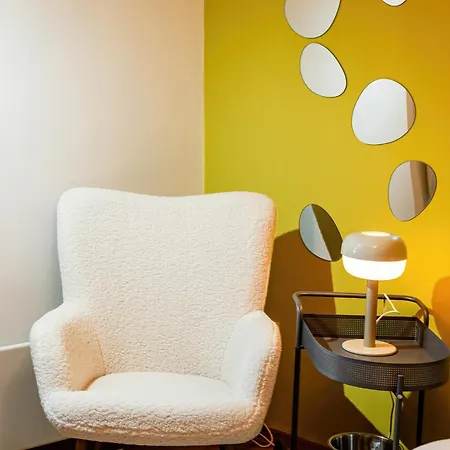 Grand Gallery With Cinema & Balcony Old Town شقة