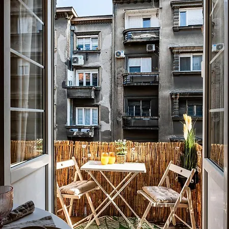 Apartamento Grand Gallery With Cinema & Balcony Old Town Belgrado